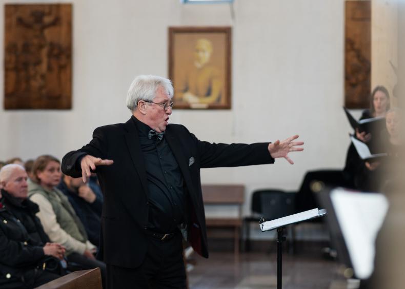 SKAMBANČIŲ ŠIAULIŲ BAŽNYČIŲ skliautai Atvelykio šeštadienį aidėjo chorinės muzikos garsais