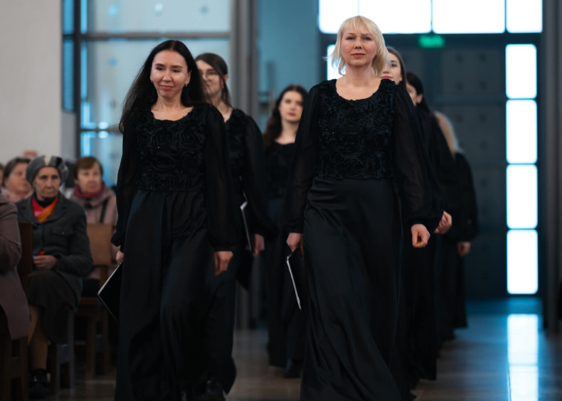 Penki Ukrainos dvasinės muzikos šimtmečiai / RESURREXIT