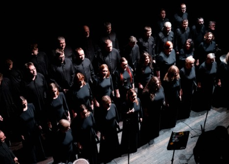 ŠIAULIŲ VALSTYBINIS KAMERINIS CHORAS „POLIFONIJA“ (Lietuva)